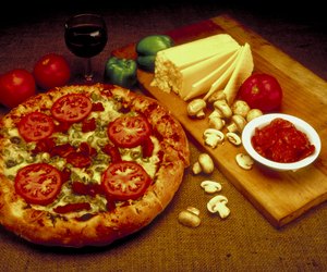 Pizza with tomatoes and olives
