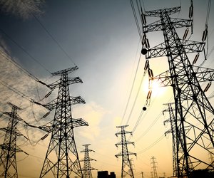 Transmission tower