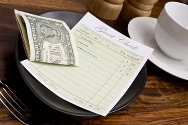 How Does Split Per Diem Work?            Guest check