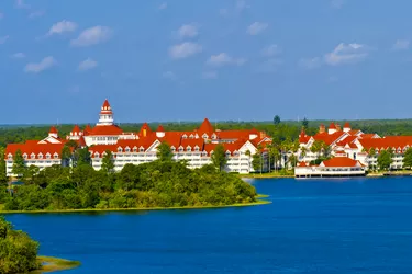 Grand Floridian Resort, Seven Seas Lagoon, Magic Kingdom, Walt Disney World, Orlando, Florida USA