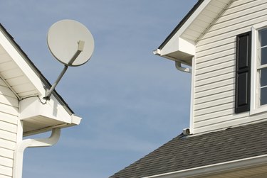 Satellite Dish for Multi-Family Apartment Building (Horizontal)