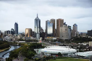 Australia, Victoria, Melbourne city skyline