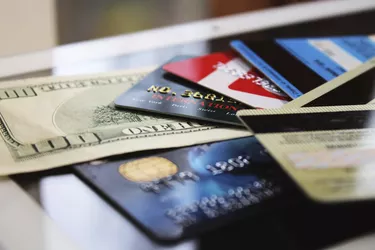 Credit cards and banknote (macro)