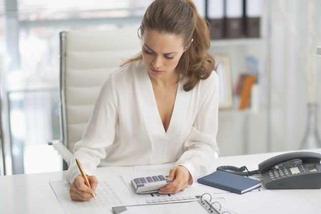 modern business woman working in office