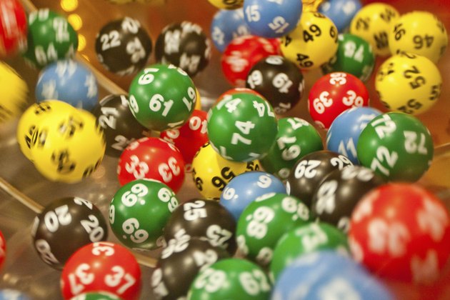 Lottery balls in the mashine