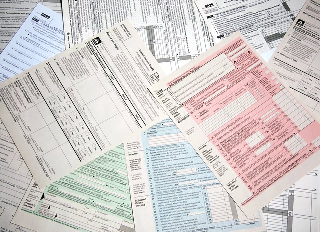 how-to-assemble-paper-tax-returns-sapling