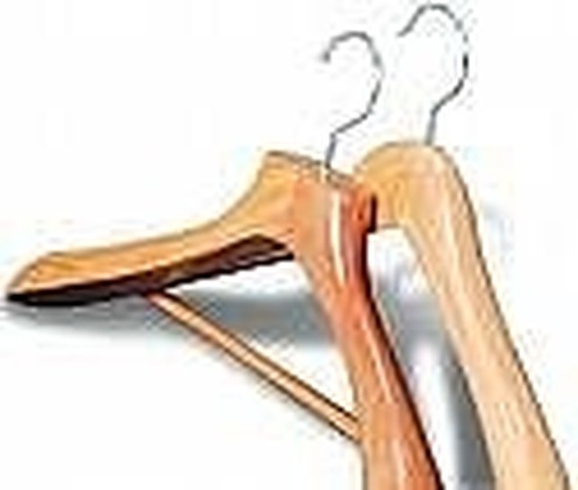 How to Get Free Hangers for Consignment Sales