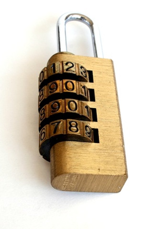 How To Crack A Cheap Combination Lock | Sapling.com