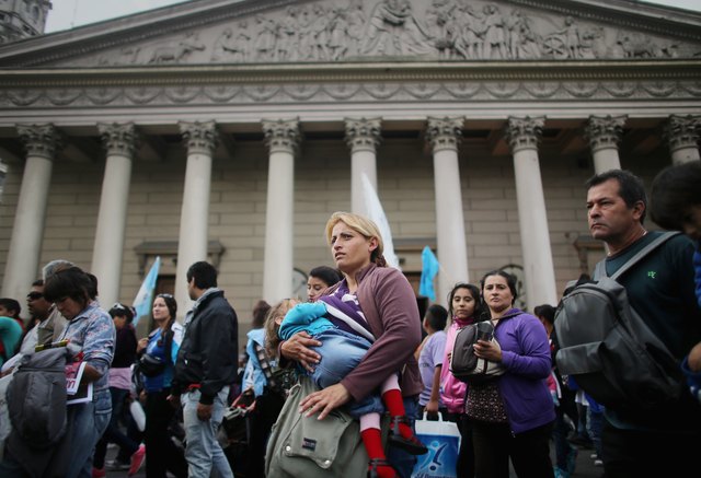 Argentinians Rejoice As New Pope Celebrates First Mass At Vatican